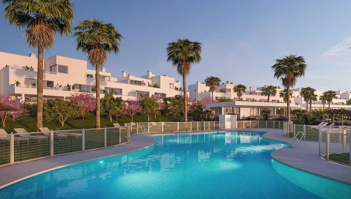 Apartment in Estepona with 3 bedrooms and 2 bathrooms 118m2