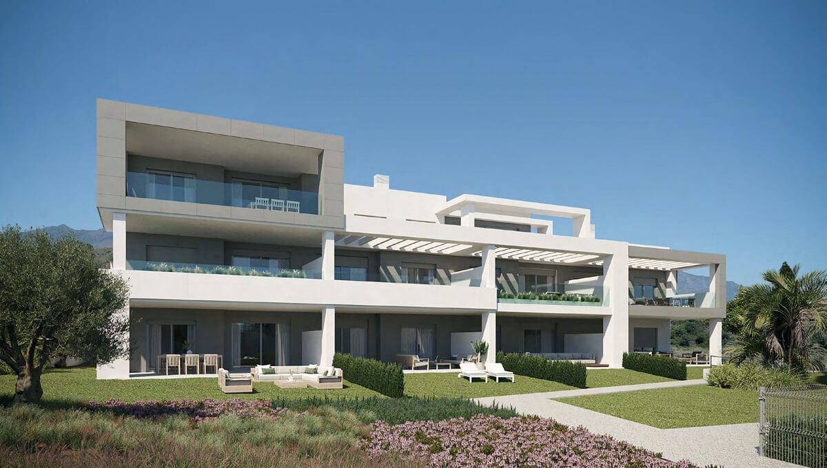 Apartment in Estepona with 3 bedrooms and 2 bathrooms 116m2