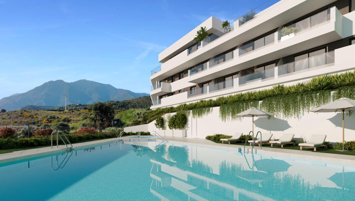 Apartment in Estepona with 3 bedrooms and 2 bathrooms 128m2