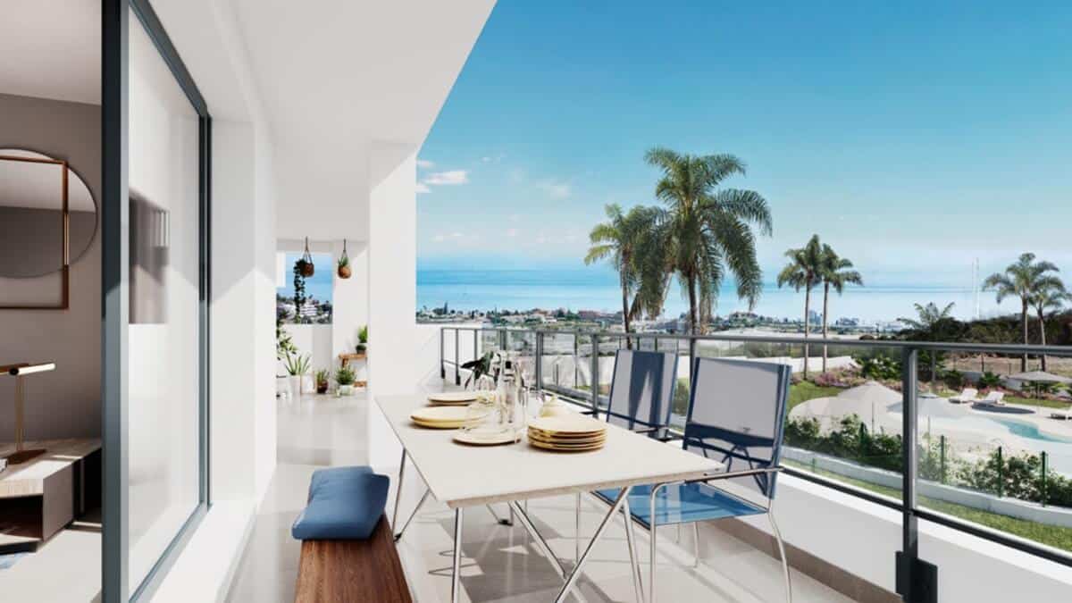 Apartment in Estepona with 2 bedrooms and 2 bathrooms 103m2